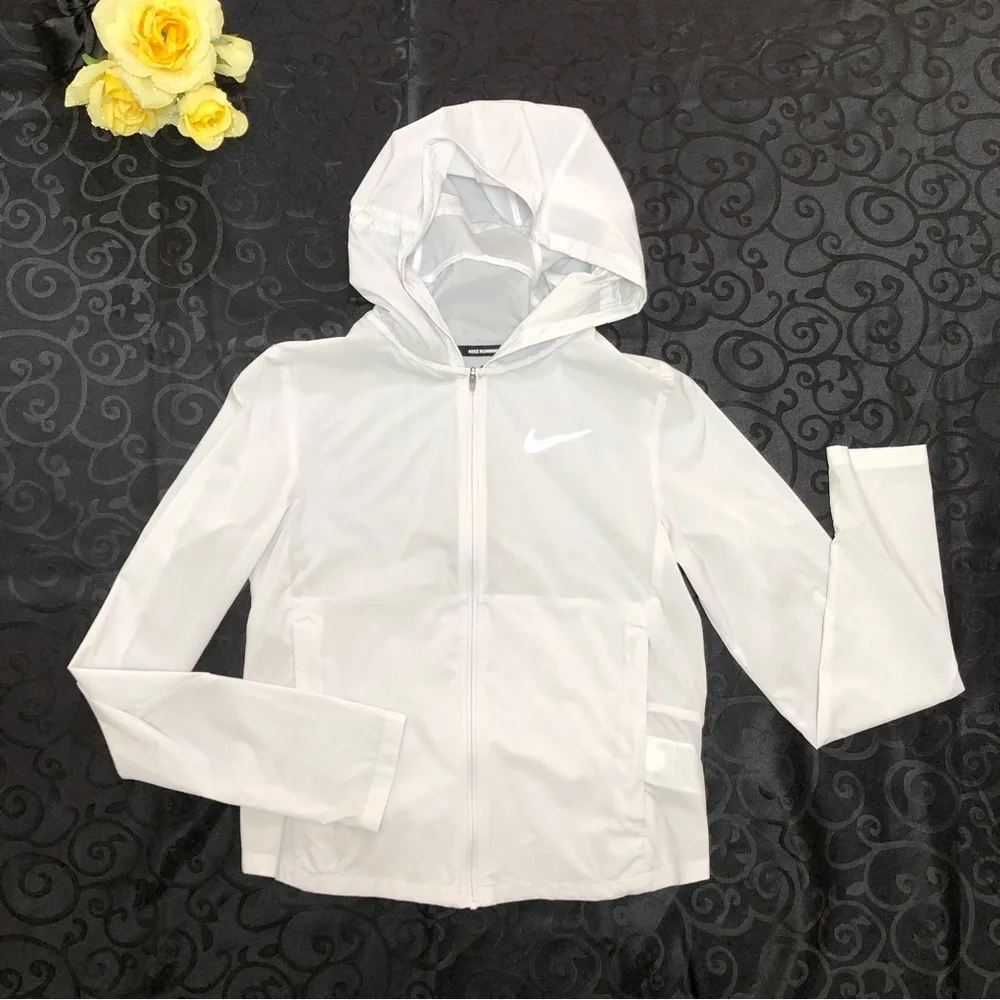 ⭐️NEW⭐️ Nike Shield Crop Running Jacket Women - Picture 4 of 14